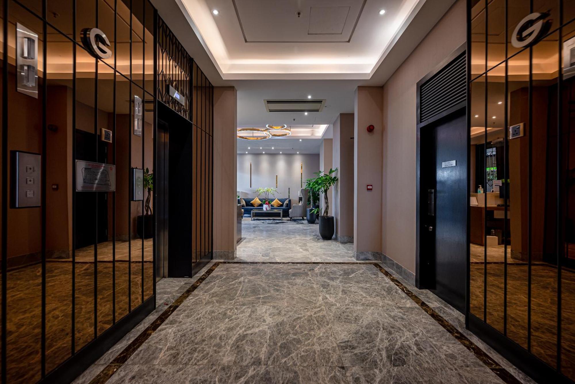 Luxury Gold - D1mension & Zenity In District 1 * TP. Hồ Chí Minh