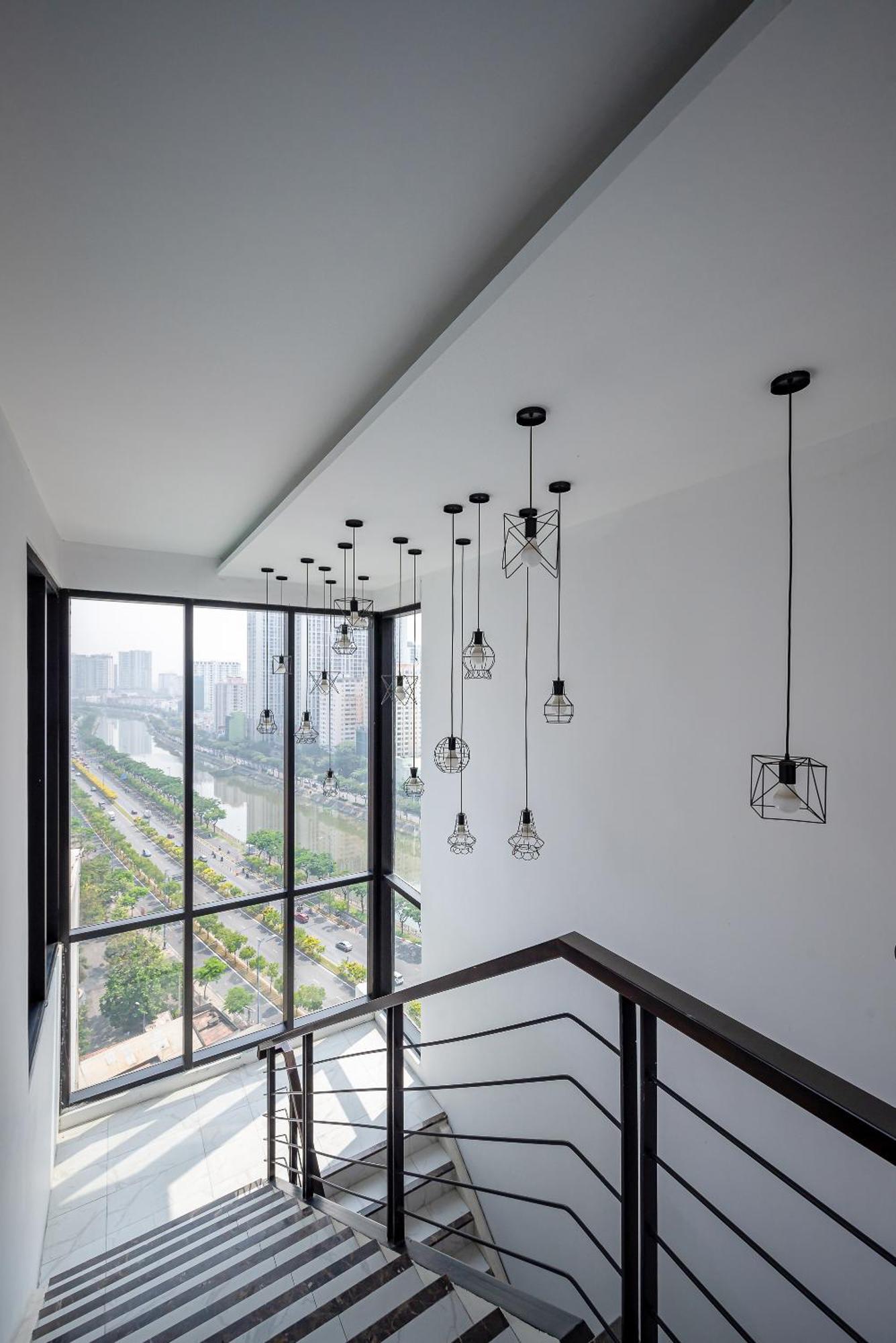 Luxury Gold - D1mension & Zenity In District 1