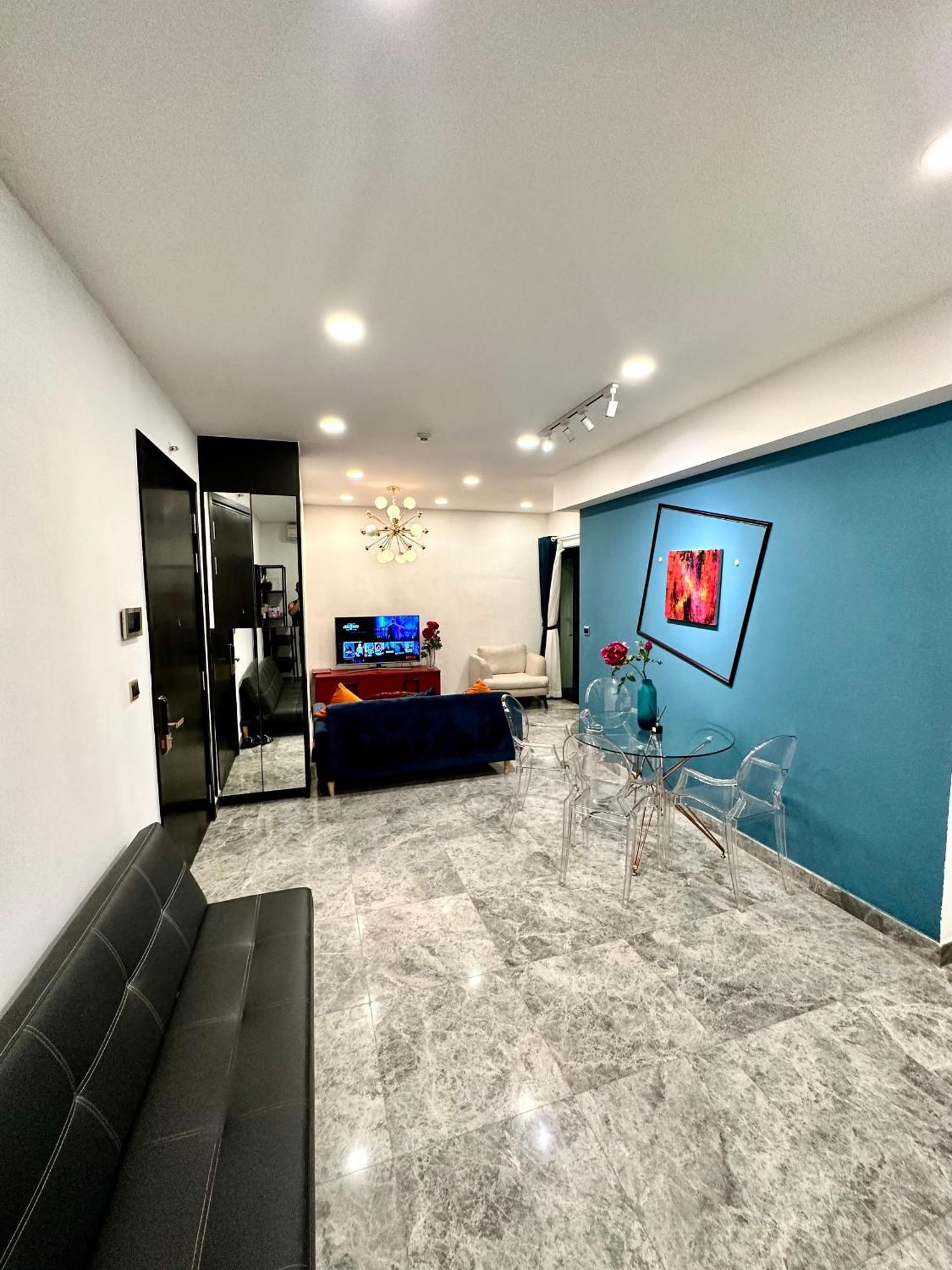 Luxury Gold - D1mension & Zenity In District 1