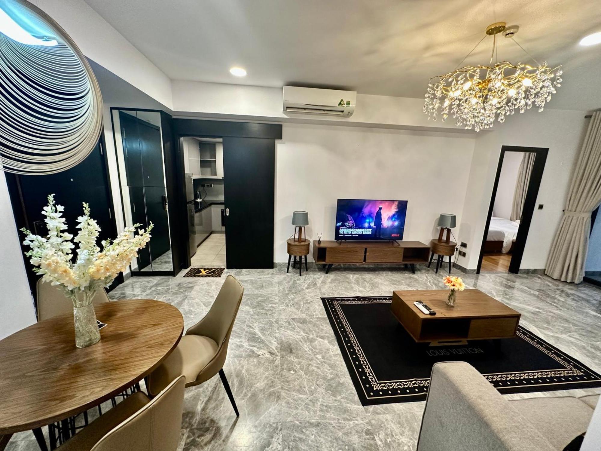 Căn hộ Luxury Gold 86 : D1- Mension , Rooftop Pool - District 1 TP. Hồ Chí Minh