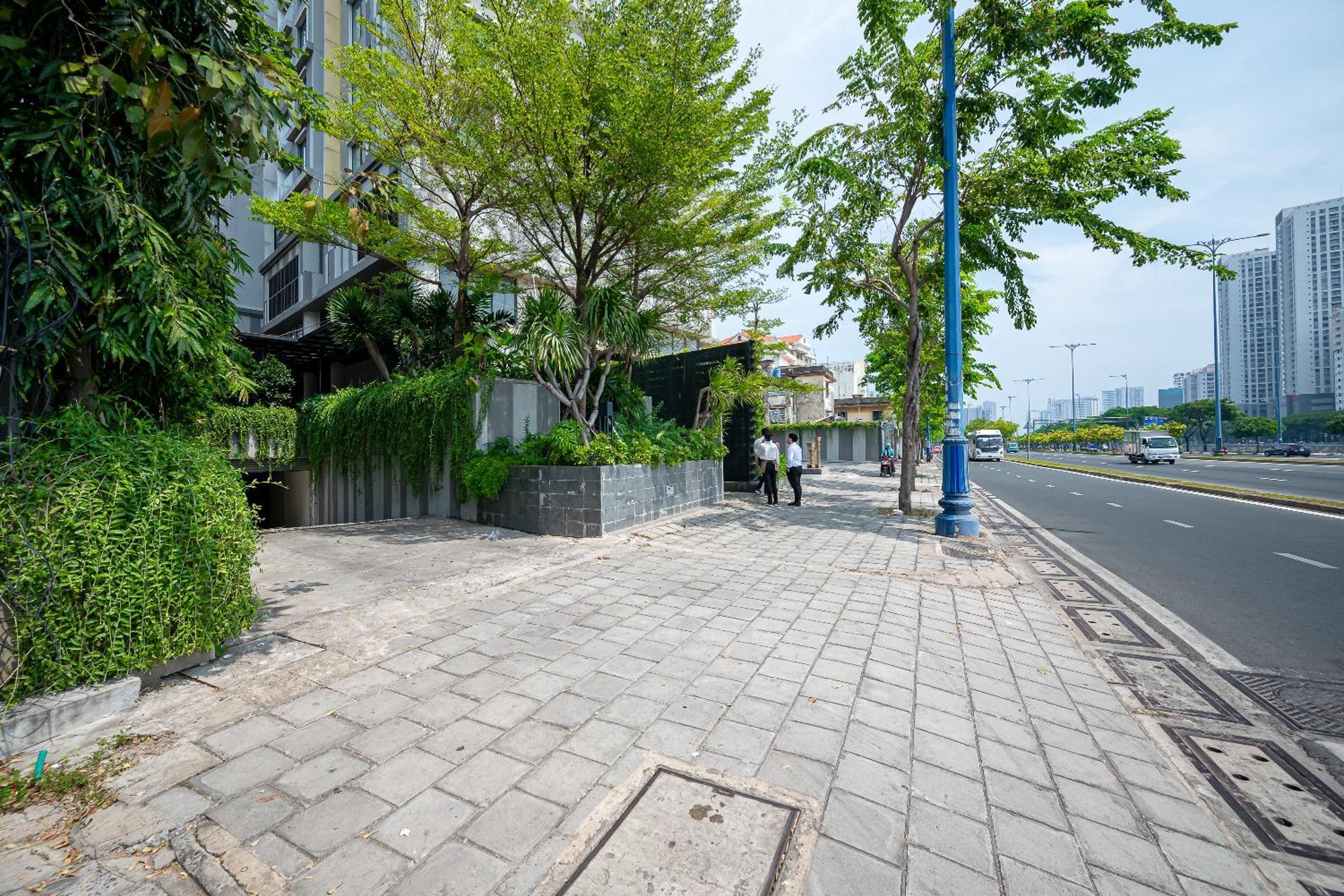 Căn hộ Luxury Gold 86 : D1- Mension , Rooftop Pool - District 1 *