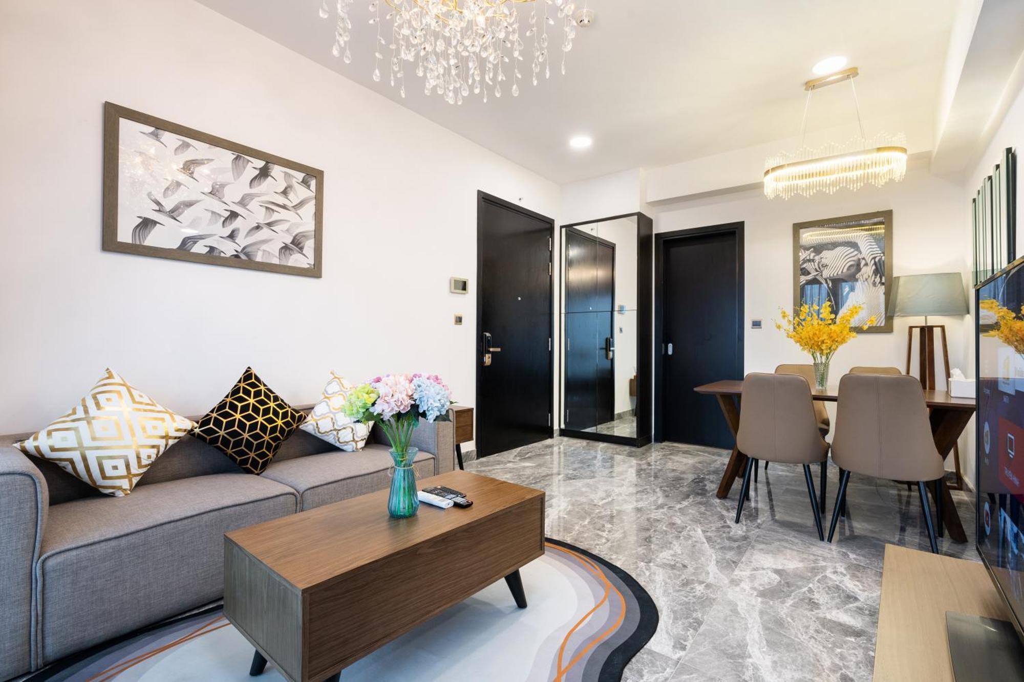 Luxury Gold 86 : D1- Mension , Rooftop Pool - District 1 * TP. Hồ Chí Minh