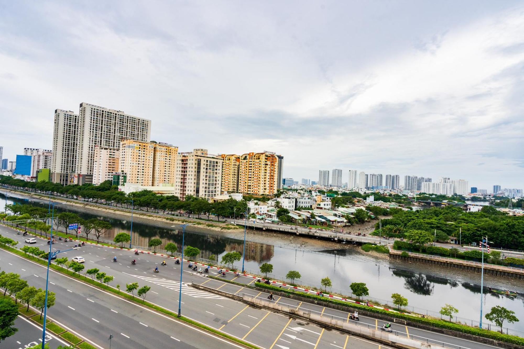 Căn hộ Luxury Gold 86 : D1- Mension , Rooftop Pool - District 1